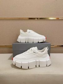 Picture of Prada Shoes Men _SKUfw138129310fw